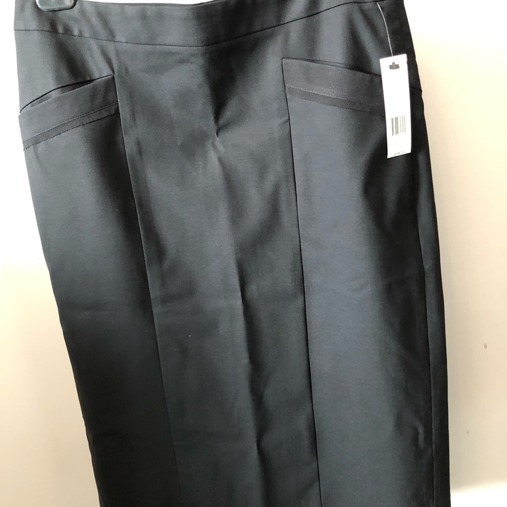 Theory pencil skirt. Brand new with tags